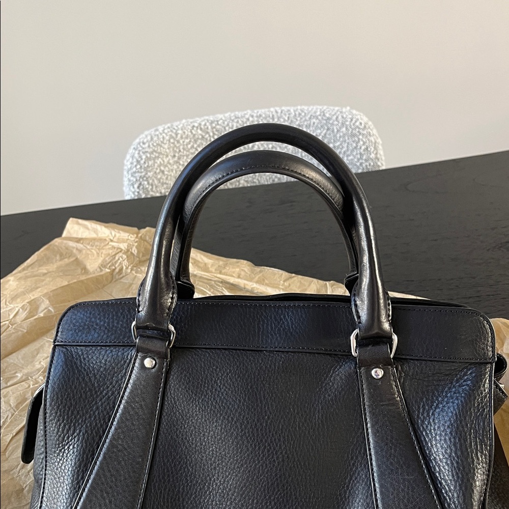 Lauren Ralph Lauren Handbag - Picture 7 of 14